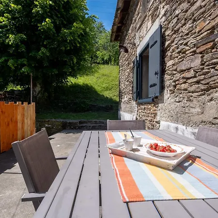 Hébergement de vacances D'appias 2/4 Personnes *